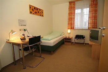 Pension Kasper Vienna Guest house