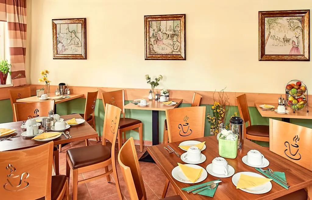 Pension Kasper Vienna 3*,